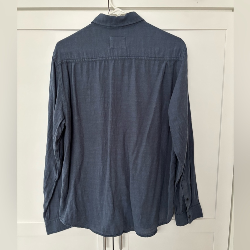 Rails button down - Picture 2 of 6